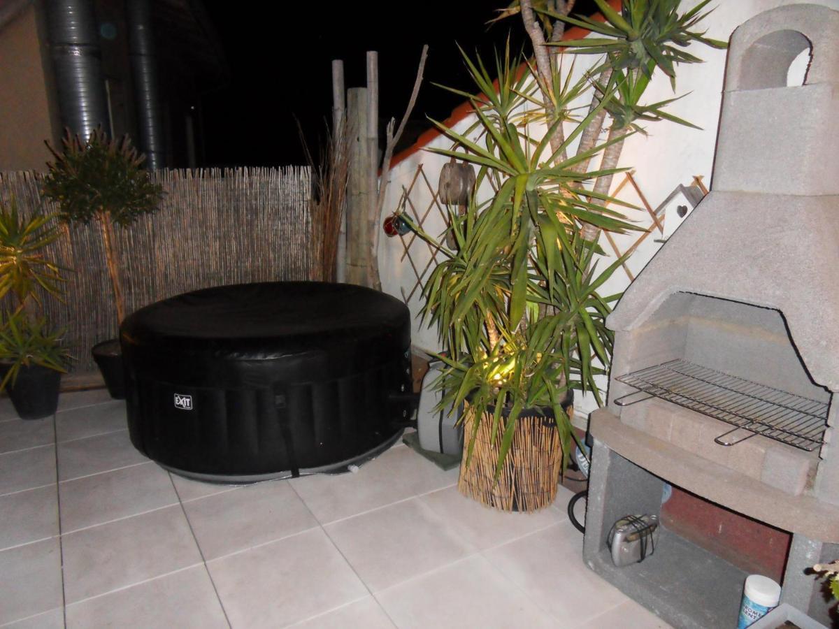 Belle Maison De 121 M2 A 2 Mn De La Avec Jacuzzi Apartment